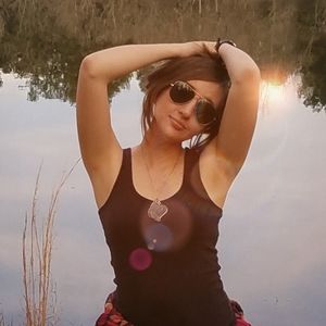 Meet your Posher, Sierra